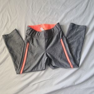 Under Armour Women's Crop leggings Size XS